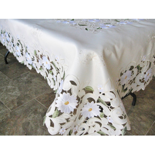 DCTI Daisy Floral Tablecloth Wayfair.ca